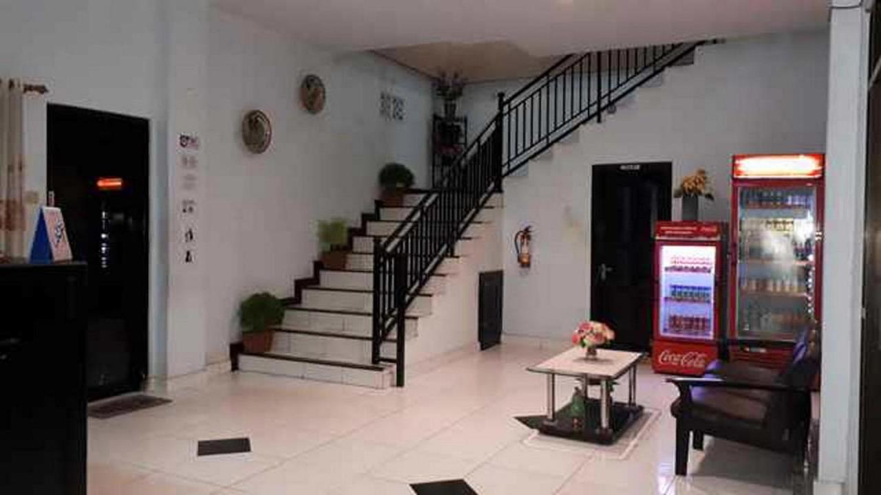 RedDoorz near Dermaga Pelabuhan Rakyat Sorong Luaran gambar